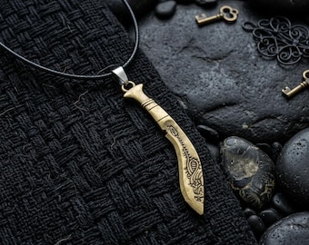 Medieval Dagger Pendant Necklace, Viking Inspired Jewelry, Fantasy Blade Charm, Stainless Steel Necklace, Gift for Men