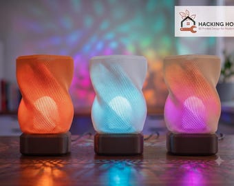 Lámpara moderna de celosía espiral simétrica – Lámpara de escritorio LED impresa en 3D, iluminación ambiental única para mesita de noche, regalo de decoración bohemia para el hogar / Hacking Home