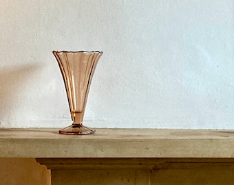 Vintage - Vase - Pressed Glass - Plush Pink