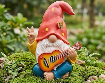 Gitarre spielen Gartenzwerg Statue, niedlicher Harz Gnom mit Schmetterling, Rasenverzierung im Freien, lustiges Gnomdekor, einzigartiges Geschenk für Musikliebhaber