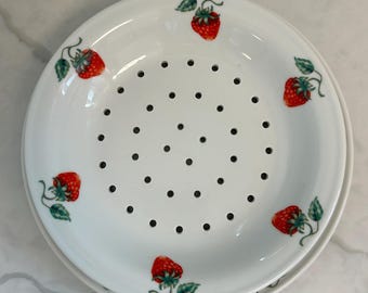 Apilco France Strawberry Porcelain Berry Bowl & Plate Set 8.5", 9.5" Vintage