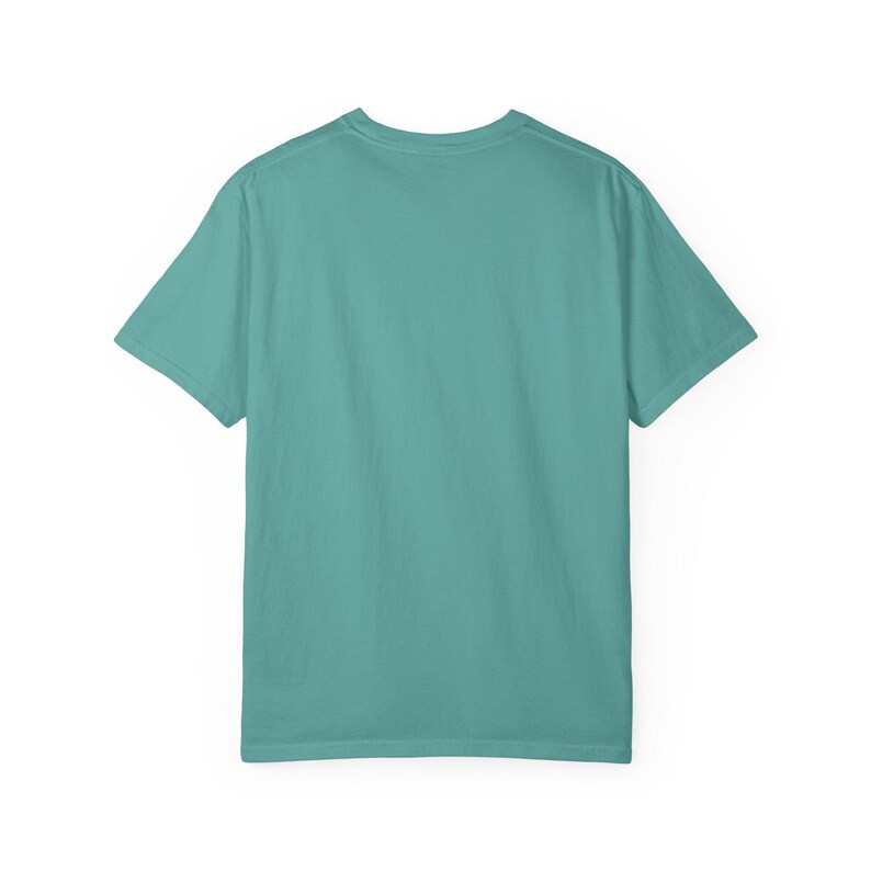 Snack Attack ryggsäcks-T-shirt för vandring | camping-t-shirt med grafik och snacks bild 10