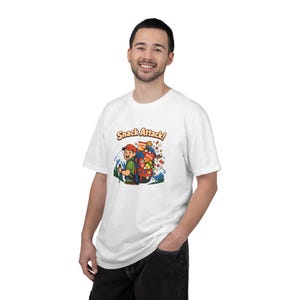 Snack Attack ryggsäcks-T-shirt för vandring | camping-t-shirt med grafik och snacks bild 12