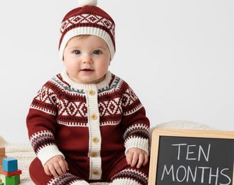 Custom Baby Christmas Outfit with Pom Hat, Boho Woodland Red Knit Romper,Personalized First Holiday Clothes, Woodland Vintage Newborn Gift