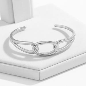 Bracelet manchette ouvert à maillons entrelacés en plaqué argent, bracelet jonc empilable minimaliste