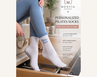 Personliga Pilates Grip-strumpor med volang, broderade reformerstrumpor, halkfria barre-yoga-lagree-strumpor, studiopresent till henne