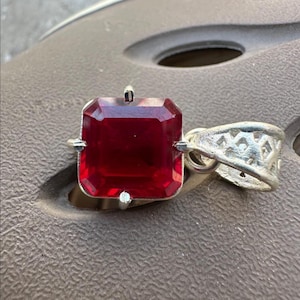 Natural Red Ruby Pendant 27.30 Ct AGL Certified Asscher Cut 925 Sterling Silver