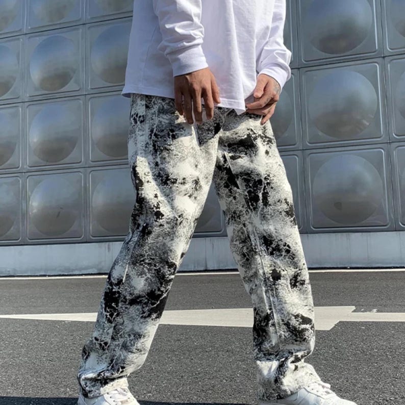 Printed Loose Jeans | Elastic Waist Denim Pants | Streetwear Casual Trousers | Y2K Urban Outfit

printed loose elastic waist denim jeans with streetwear casual outfit and sneakers