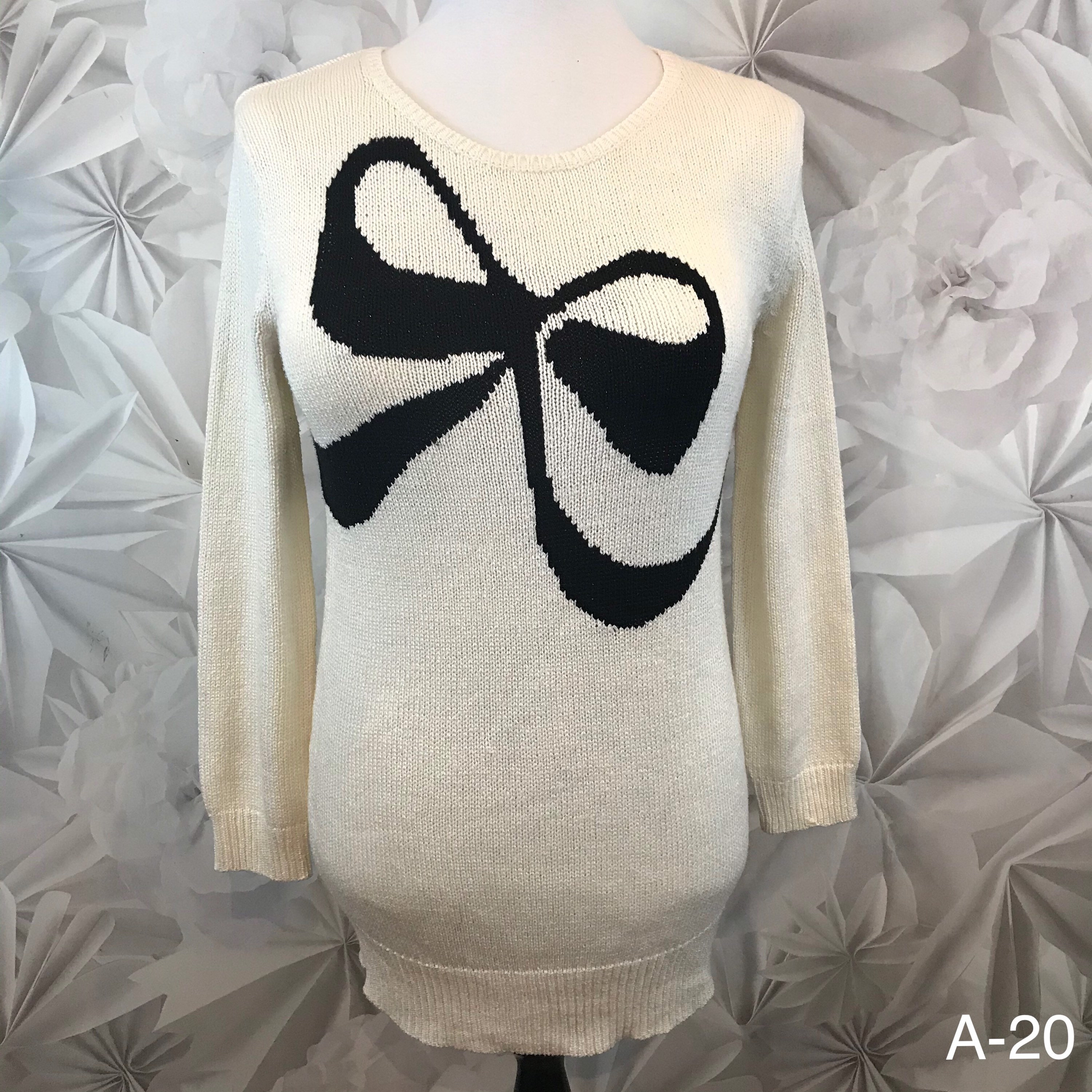 big bow sweater