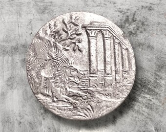 Victorian Vintage Antique Silver Tone Metal Button Lion In Palmyra
