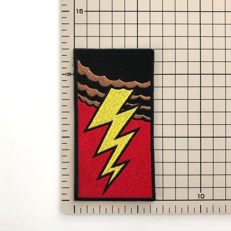 Patch bordado de raio, patch de relâmpago, patch retrô de rock, patch termocolante vermelho e amarelo, patch para jaqueta, bolsa ou boné streetwear imagem 2
