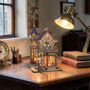 Kit de estantería de bricolaje Time Magic Clock Tower con luces LED y reloj giratorio: estantería de fantasía en miniatura, rompecabezas 3D de regalo