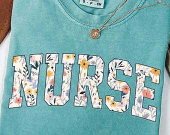 Nurse Tshirt Comfort Colors® Shirt - Nurse Daisy Shirt - Rn, Or, Er, School Nurse,Medical School Tee & Sweatshirt,Unisex