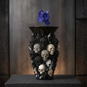 Vaso a forma di teschio gotico, vaso per fiori in ceramica a forma di testa umana, decorazione moderna da strega, oggetto curioso per la casa