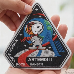 Artemis II Embroidered Patch, Snoopy Space Patch, NASA Astronaut Patch, Moon Mission Patch, Retro Space Iron On Patch, Jacket Patch