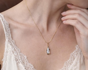 Tropfen Barock Perle Anhänger Halskette, vergoldet / versilbert, Minimalist zierlicher Schmuck