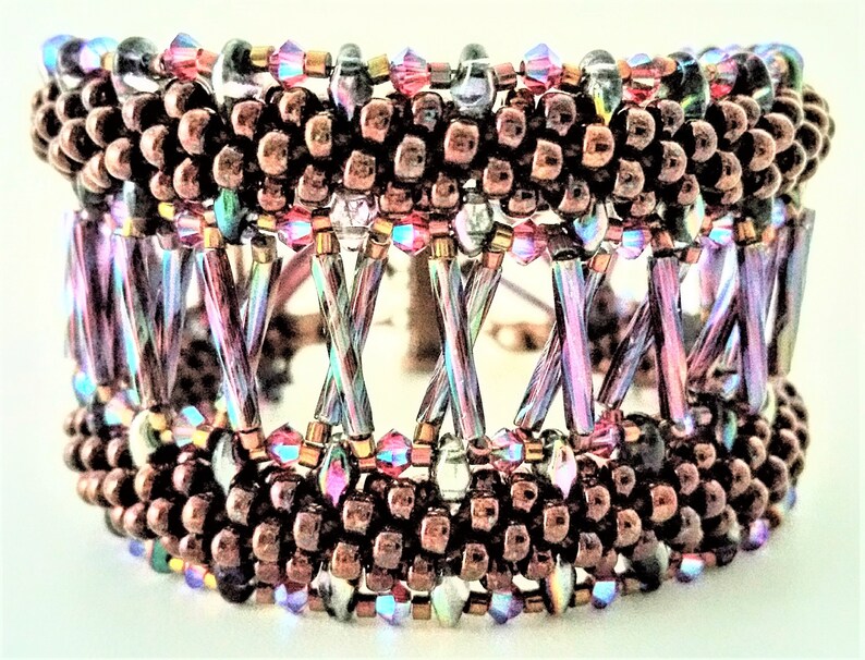 Crossing The Bridge Kumi Bracelet Pattern