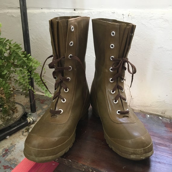 converse military boots