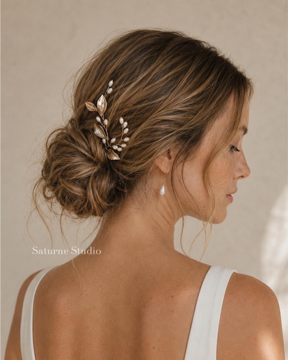 Floral Bridal Hair Pins, Gold Pearl Hair Pins, Wedding Hair Accessory