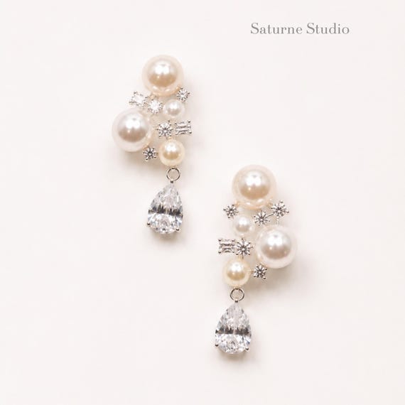 Pearl Bridal Drop Earrings, Crystal Teardrop Wedding Earrings,  Bridal Jewelry, Elegant Wedding Accessories