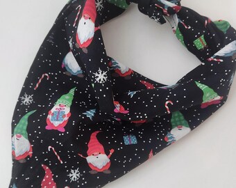 Christmas Gnomes dog bandana, Gnomes dog bandana, Christmas bandana, Holiday Gnomes bandana, dog bandana, dog accessories, Christmas dog