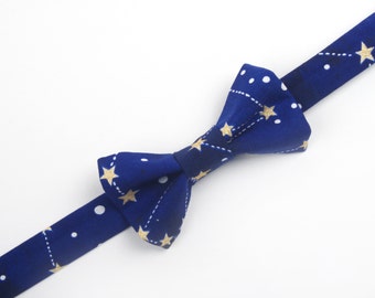 Constellations bow tie, navy blue bow tie, constellation bow tie, navy and gold bow tie, stars bow tie, boys bow tie, men's bow tie, stars