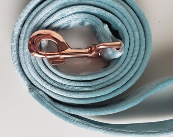 Aqua Velvet Leash, Velvet leash, dog leash, velvet dog leash, matching leash, 1" wide dog leash, 5' dog leash, aqua dog leash, blue leash
