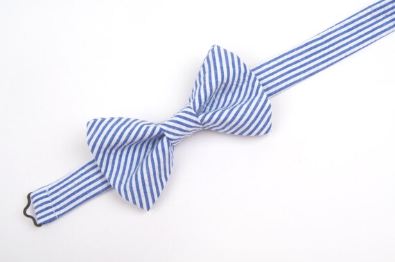 Navy Blue Seersucker Bow Tie, navy stripe bow tie, boys bow tie, men's bow tie, kid's bow tie, blue stripe bow tie, seersucker bow tie