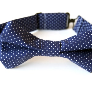 Navy Blue Polka Dot Bow Tie, navy boys bow tie, navy bow tie, navy polka dot bow tie, ring bearer bow tie, navy blue tie, men&#39;s navy bow tie