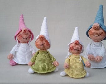 Amigurumi Gnome Family Crochet Pattern, Christmas Gnomes PDF (Digital Download)