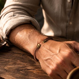 Handgjort magnetiskt armband i ren koppar för män och kvinnor | Tvinnad kopparmanschett | Justerbart läkande armband | Hantverksmässiga kopparsmycken