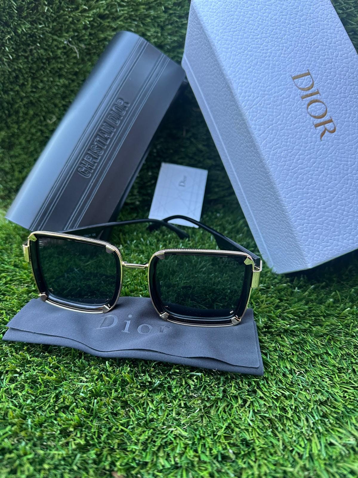 Dior サングラス アクセサリーケース Dior sunglasses case - Etsy 日本