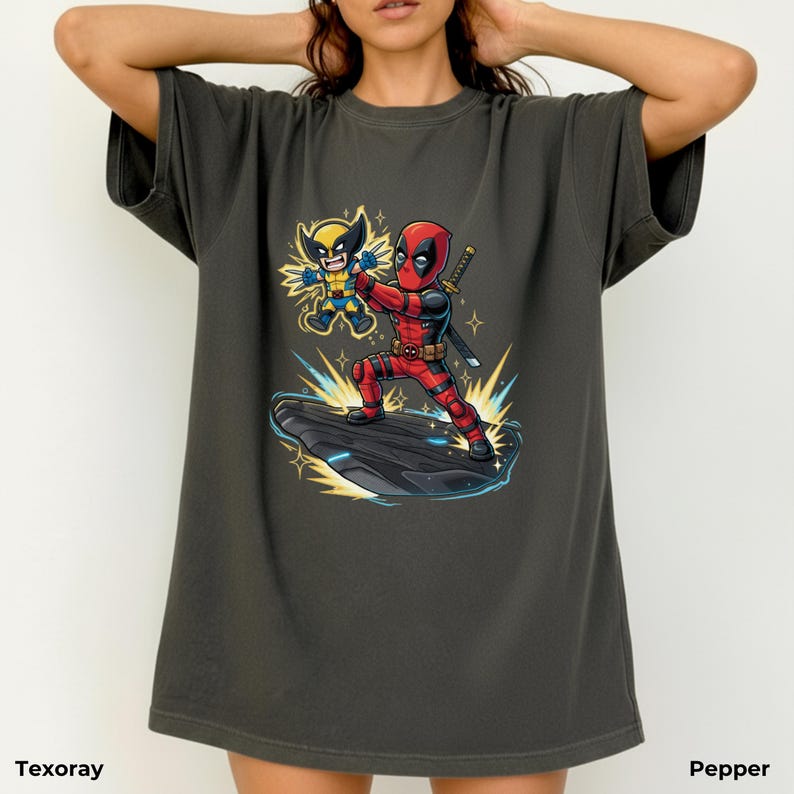 Camiseta divertida de Deadpool con Baby Wolverine, camiseta de El Rey León, ropa para hombres y mujeres, camiseta de Marvel Avengers, Marvel Comics, imagen 7