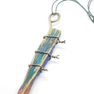 Colgante llamativo, colgante contemporáneo, joyería contemporánea, collar brutalista, joyería escultural