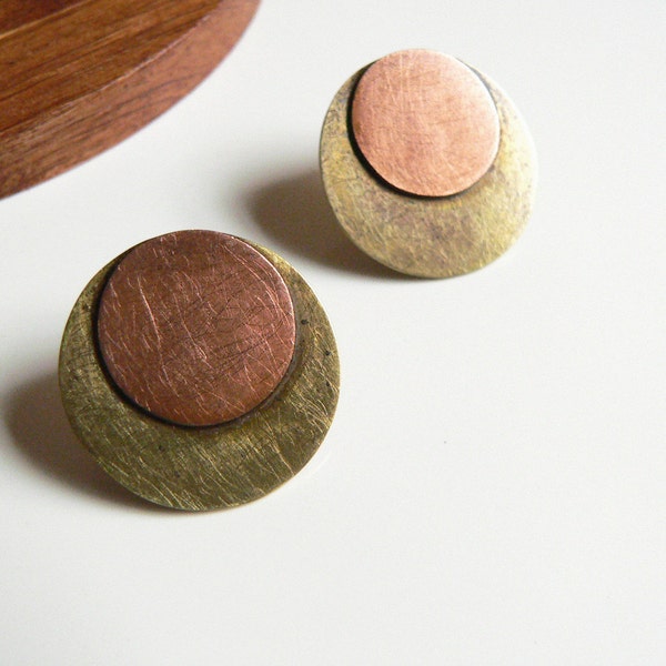 Mixed metal earrings, geometric earrings stud, disc bronze earrings, artisan jewelry, round copper earrings