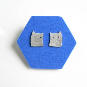 Cat Earrings, Sterling Silver cat earrings, Silhouette cat, cat lover