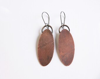 Copper and silver earrings, copper dangle earrings, Handmade metalwork jewelry, Oval earrings, rustic earrings, oxidized copper earrings