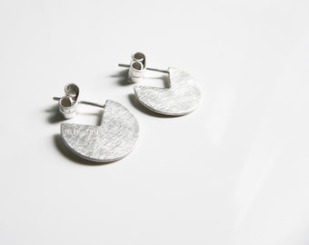 Minimal silver earrings, simple silver earrings, minimalist jewellery,  small simple earrings