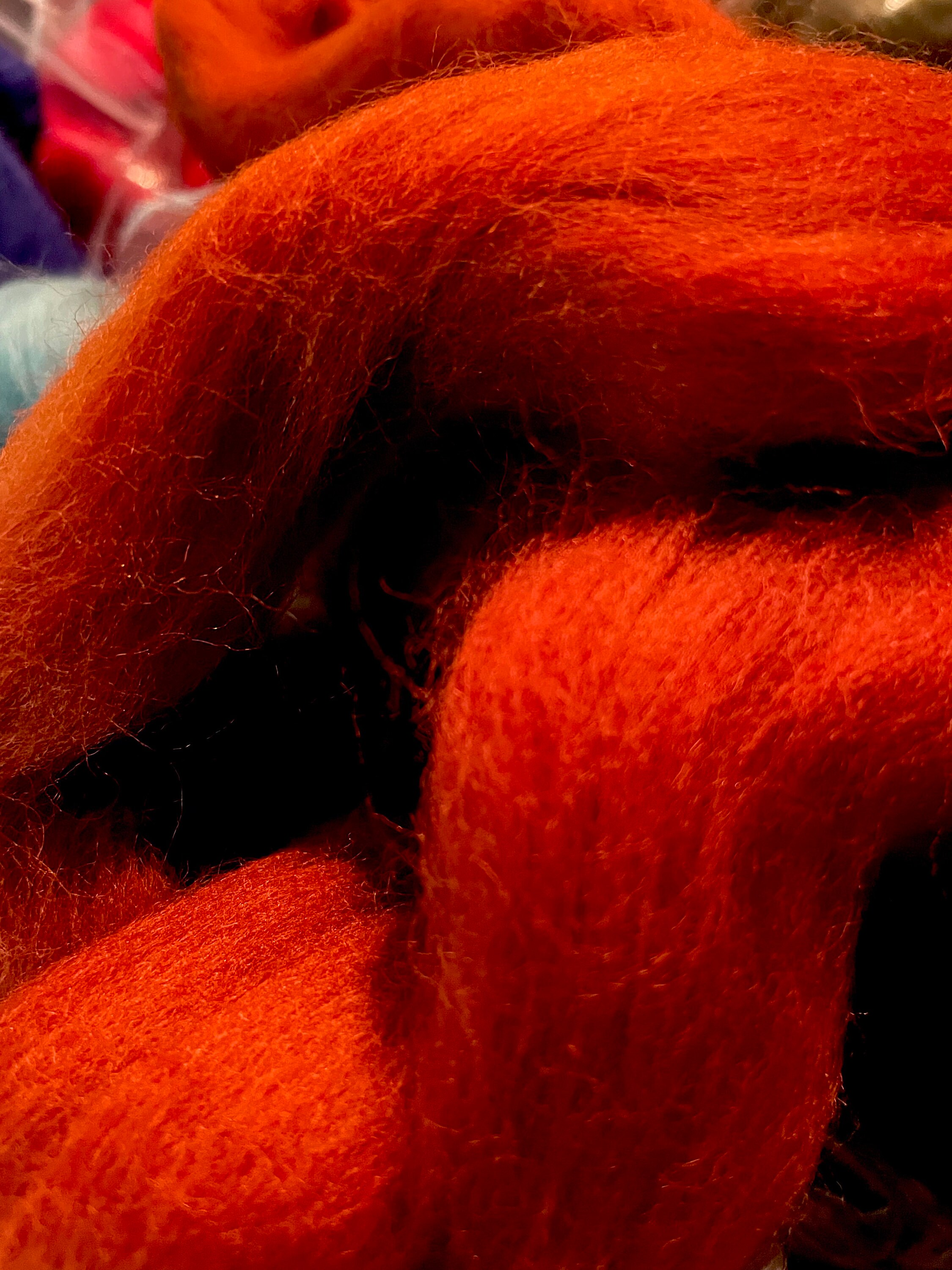 Dmfibers 8oz Dyed Corriedale Top One Color per Bag Each