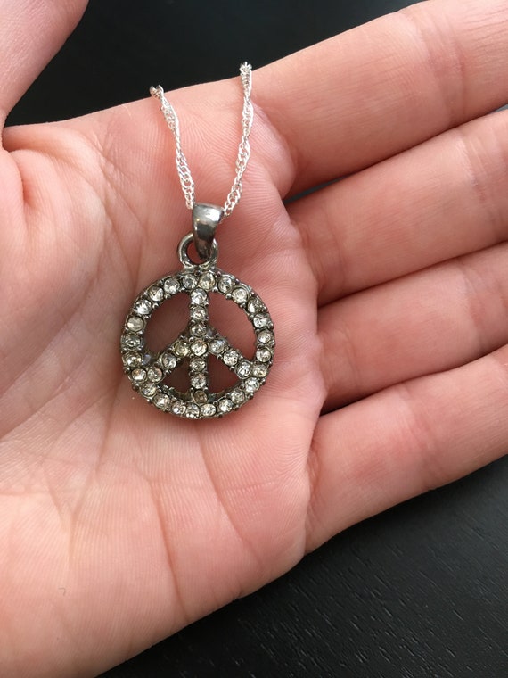 Peace sign necklace on sale silver