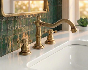 Antique Brass Bathroom Faucet - Vintage Swan Neck 3-Hole Deck Mount