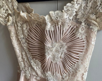 Vintage 1950er Jahre Ceil Chapman Braut Kleid Spitze Braut Creme Blush Floral Lacey Starburst Größe 36 - 42 Medium