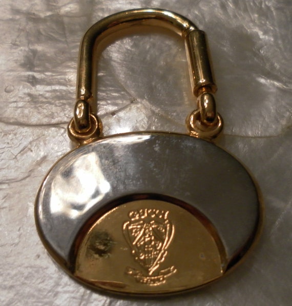 Vintage 1981 GUCCI KEY RING Centennial of the Fou… - image 3