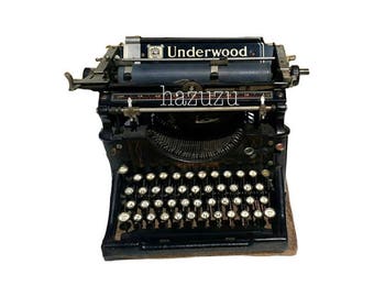 Old typewriter Underwood office supplies PNG clip art transparent background digital stamp instant download collage journal scrapbooking