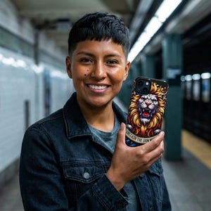 Coque de portable résistante aux chocs Illustration du lion rugissant | Housse de protection au design motivant et audacieux