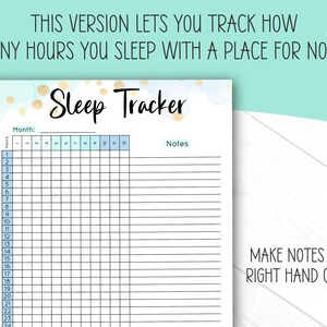 Pode incluir: Um rastreador de sono imprim&iacute;vel com um fundo de aquarela azul e branco. O rastreador tem uma coluna para cada hora do dia e uma coluna para notas. O texto "Sleep Tracker" est&aacute; no topo da p&aacute;gina.