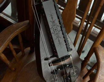Handmade Acoustic Hurdy-Gurdy, Model Nordic Triskele Rune, 6-String Wheel Lyre Musical Instrument