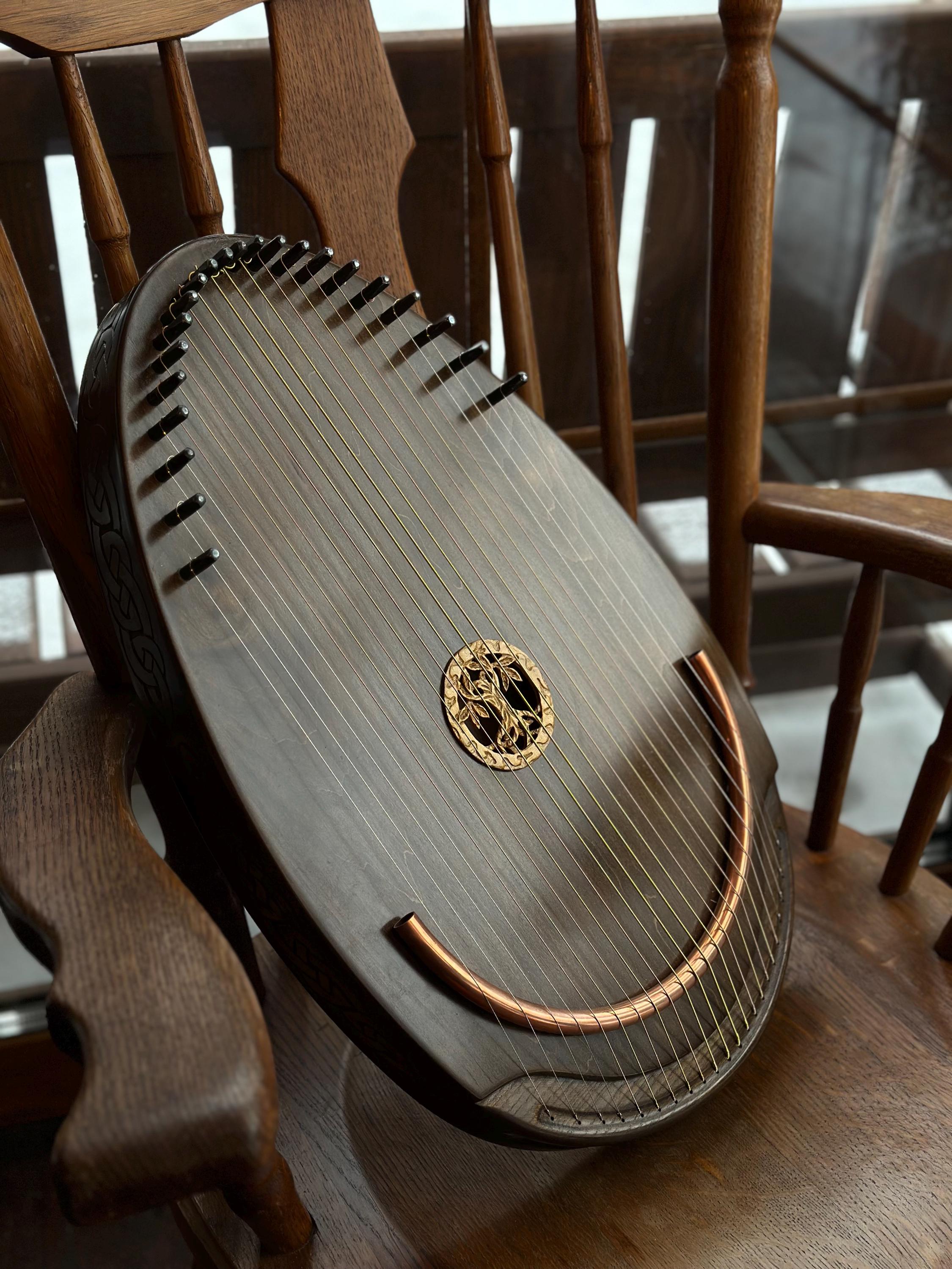 Lira instrument - Etsy 日本