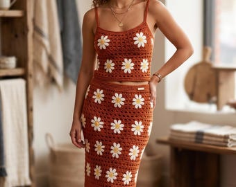 Daisy Granny Square Crochet Skirt Set Pattern | Floral Crop Top & Maxi Skirt Pattern | Boho Summer Outfit PDF | Beginner Friendly Pattern