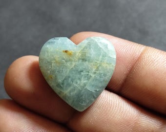 Cabochon a forma di cuore in acquamarina blu / Pietra preziosa sfusa per lavorazione a filo metallico